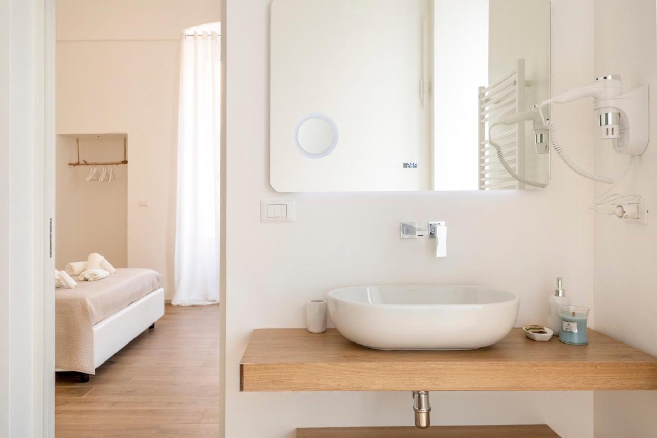 Casa Del Barone - Luxury Suites Monopoli Exterior foto